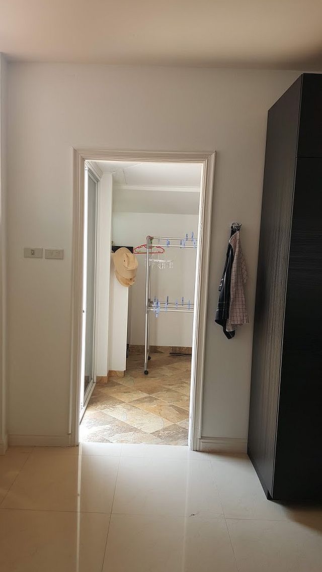 Termitter - denne gang INDE i huset!! - Dansker i Thailand